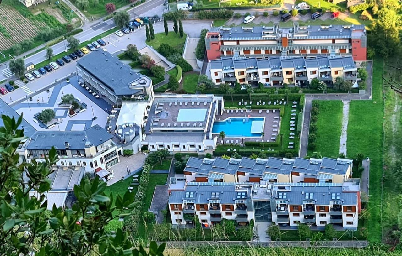 Garda Lake Aloha Apartments Torbole Sul Garda Ngoại thất bức ảnh